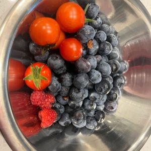 Meet your Posher, Liz